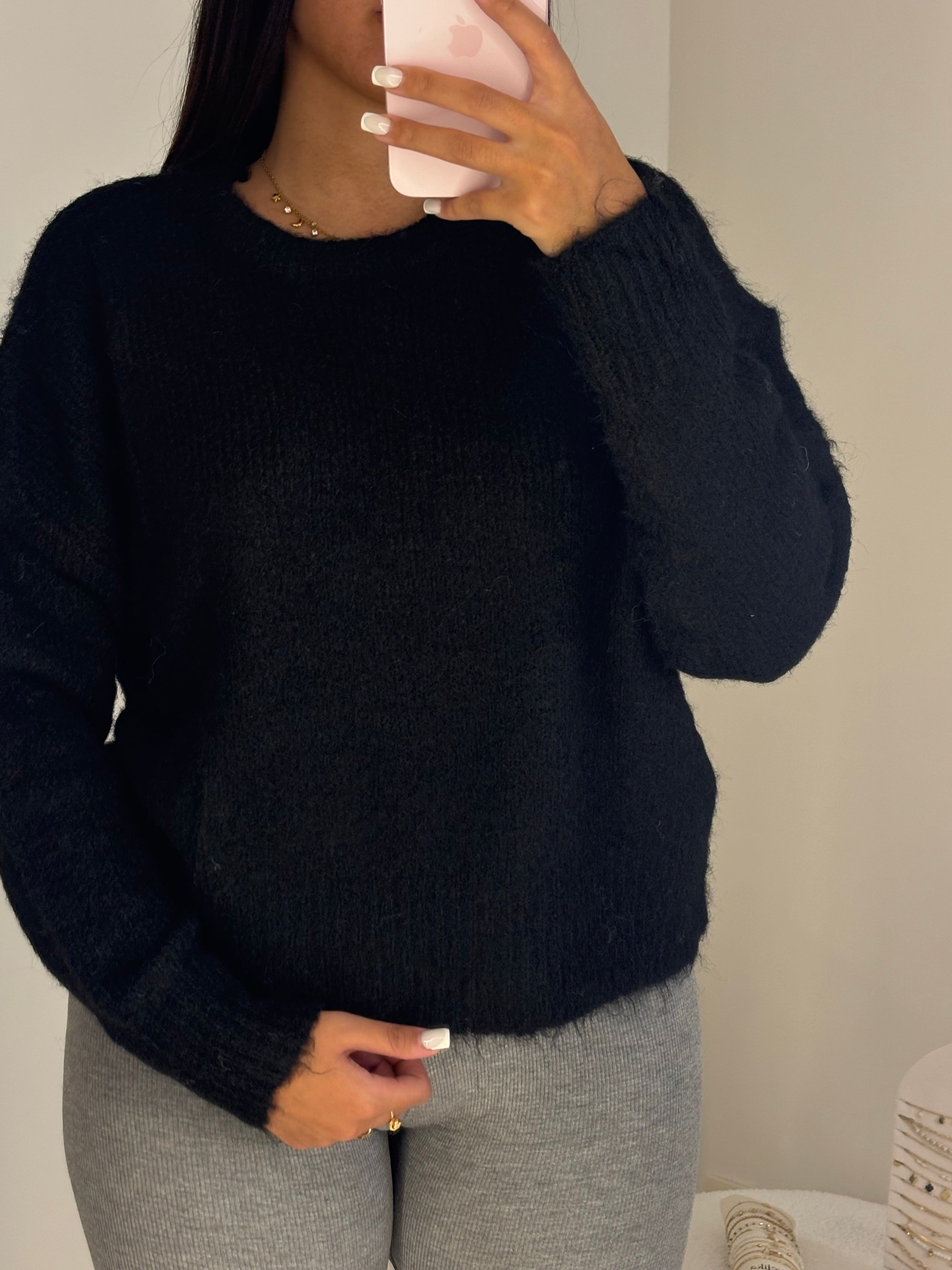 Pull noir