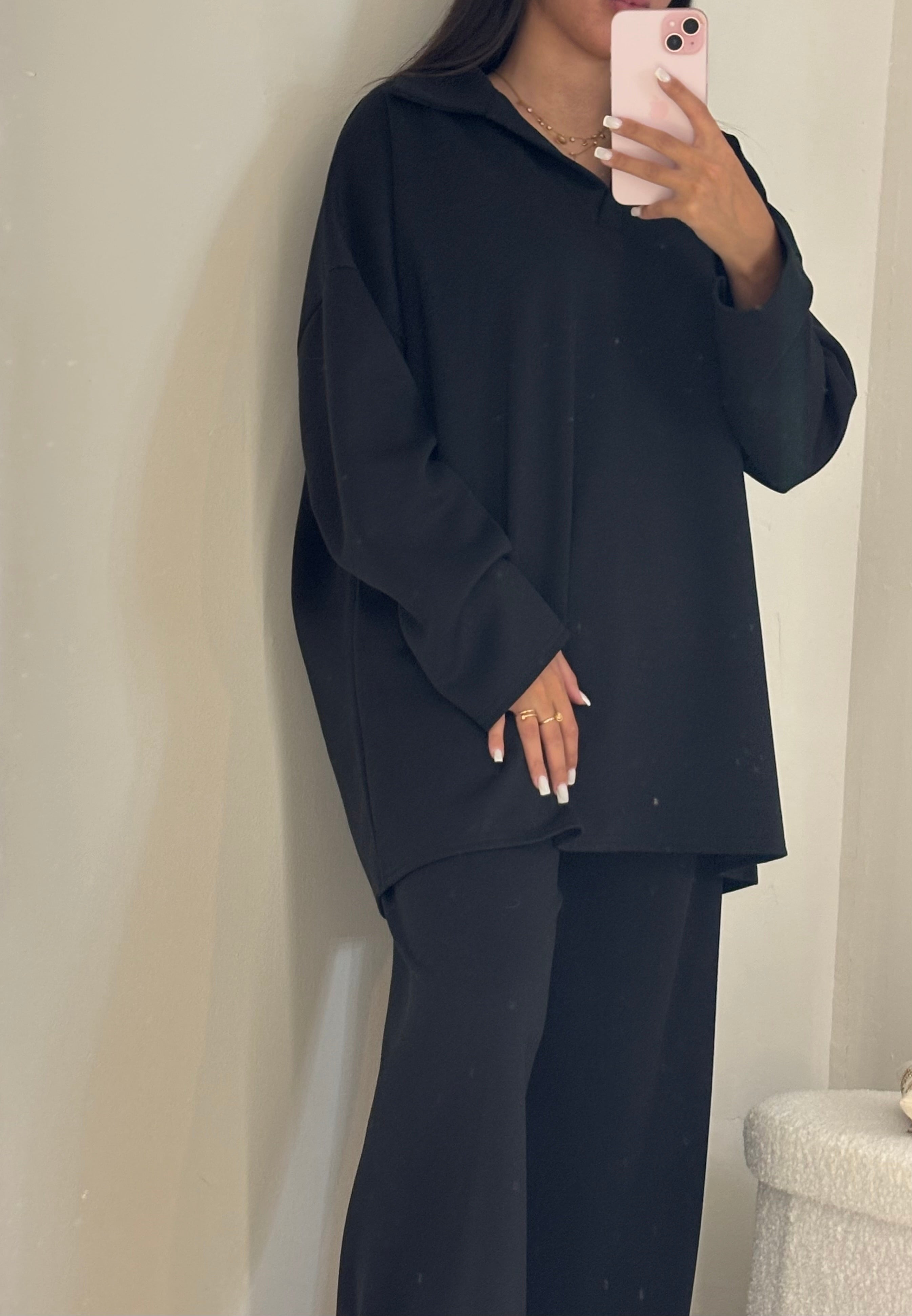Ensemble black