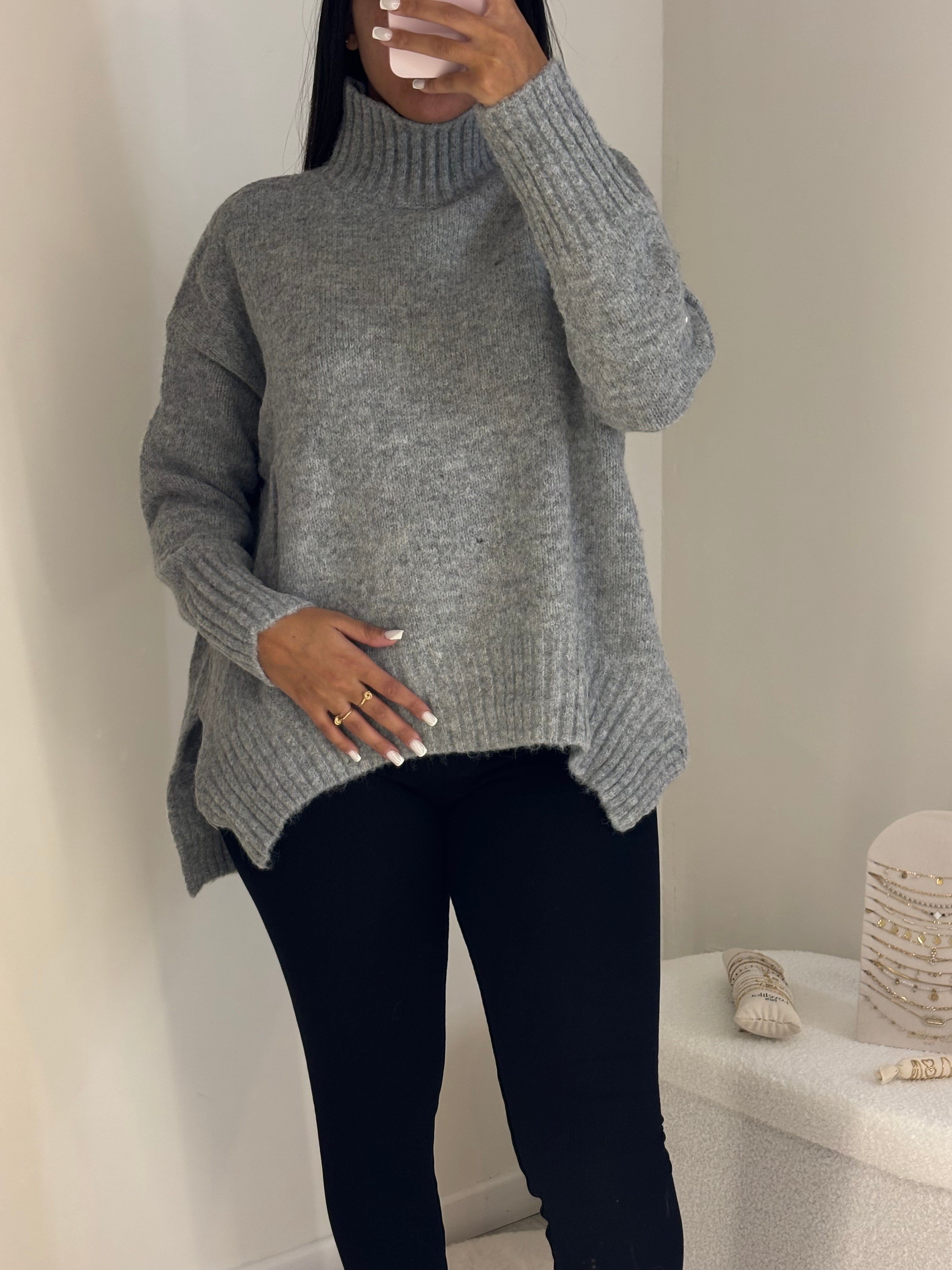 Pull gris