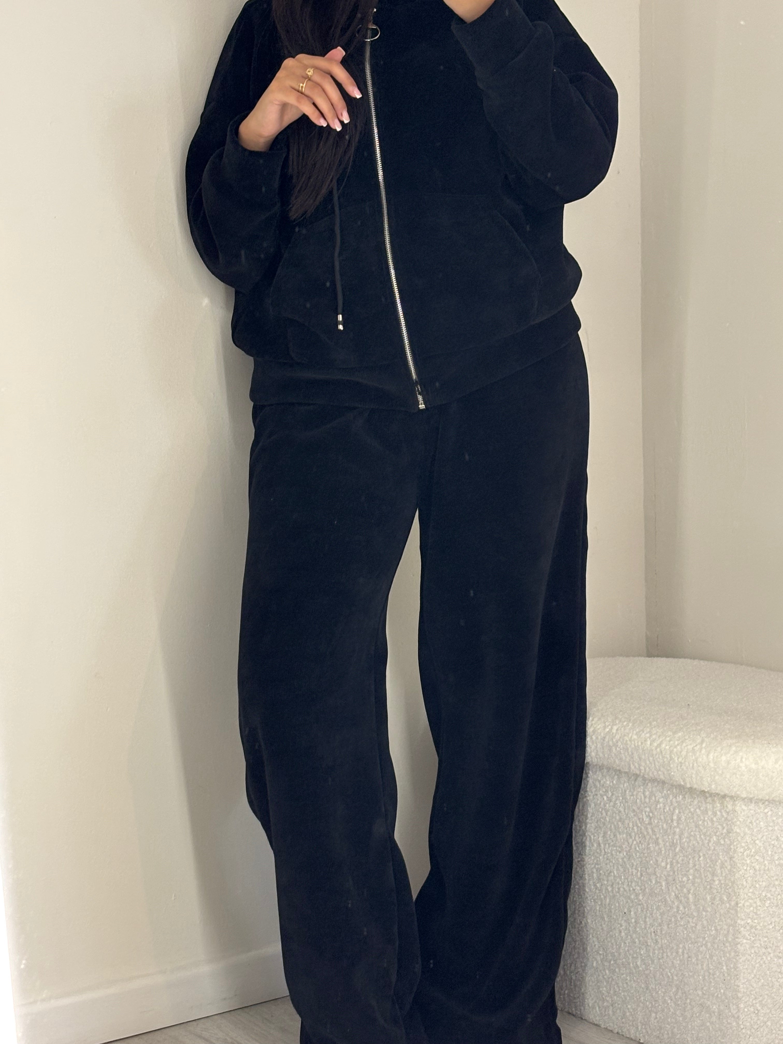 Ensemble noir veste capuche