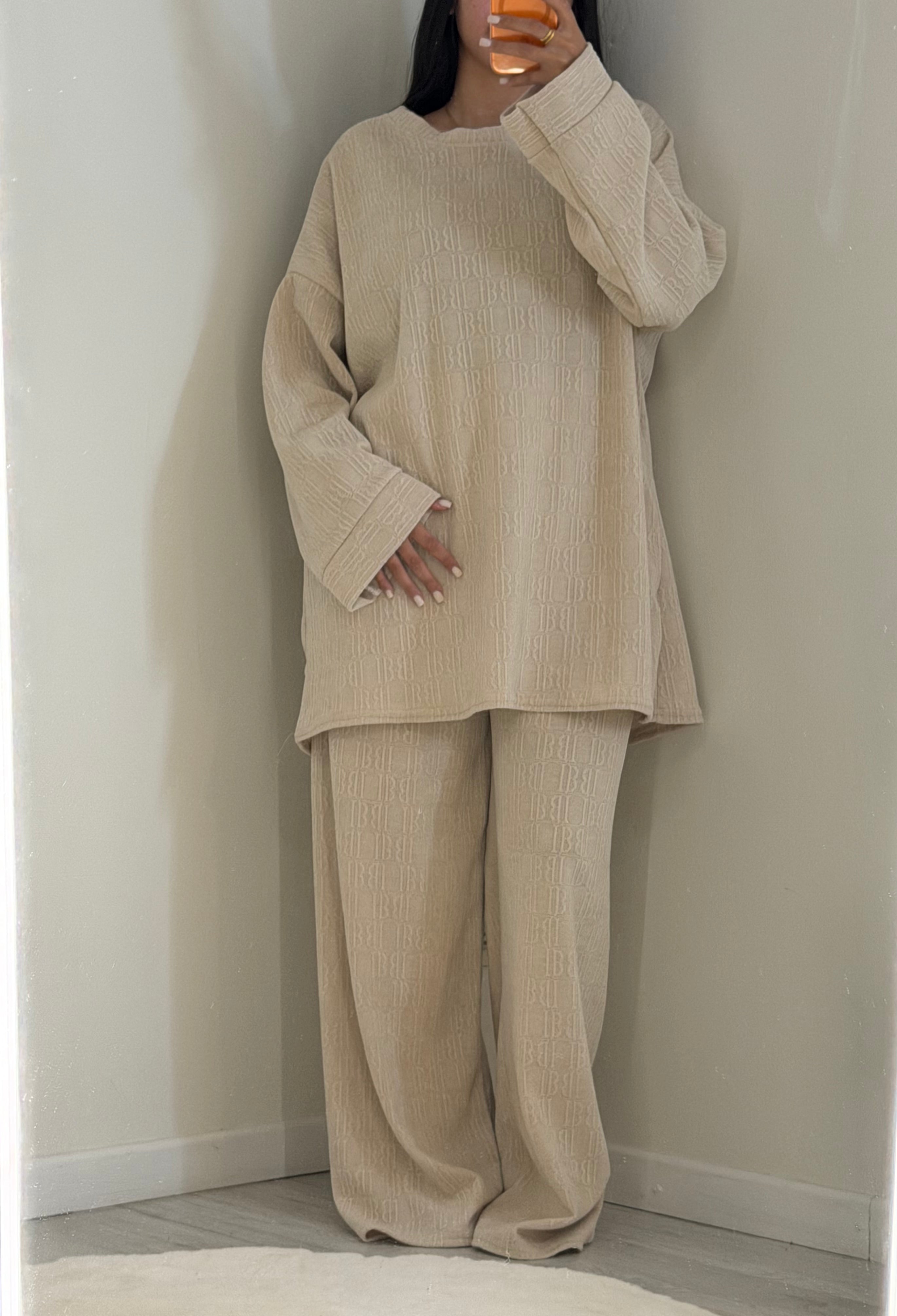 Ensemble beige col rond  logo B