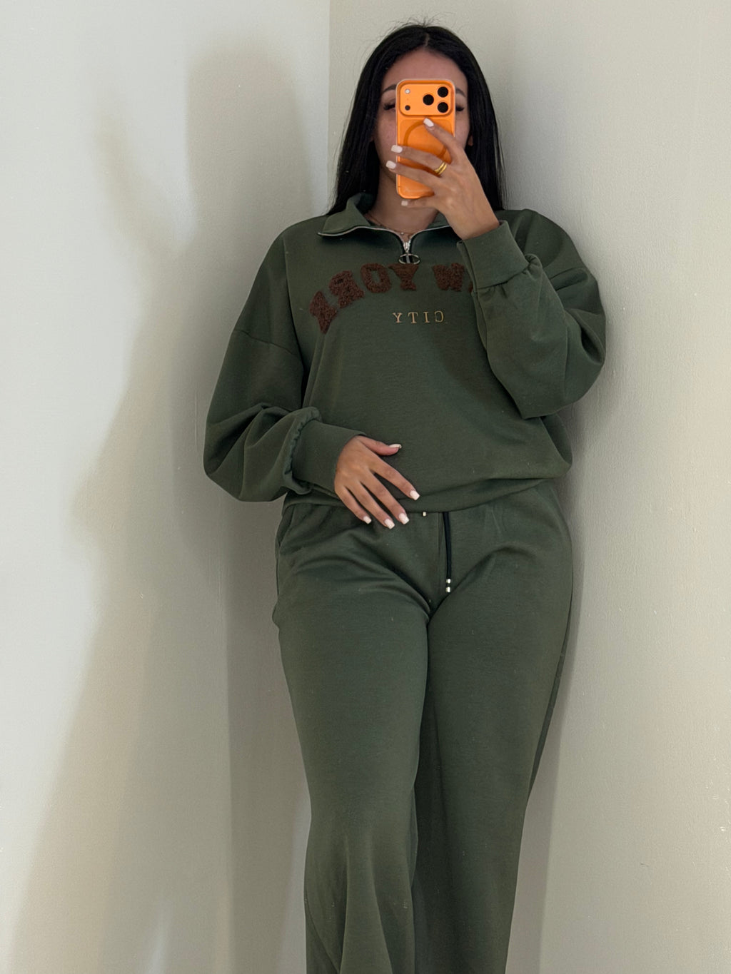 Ensemble col zip New York vert