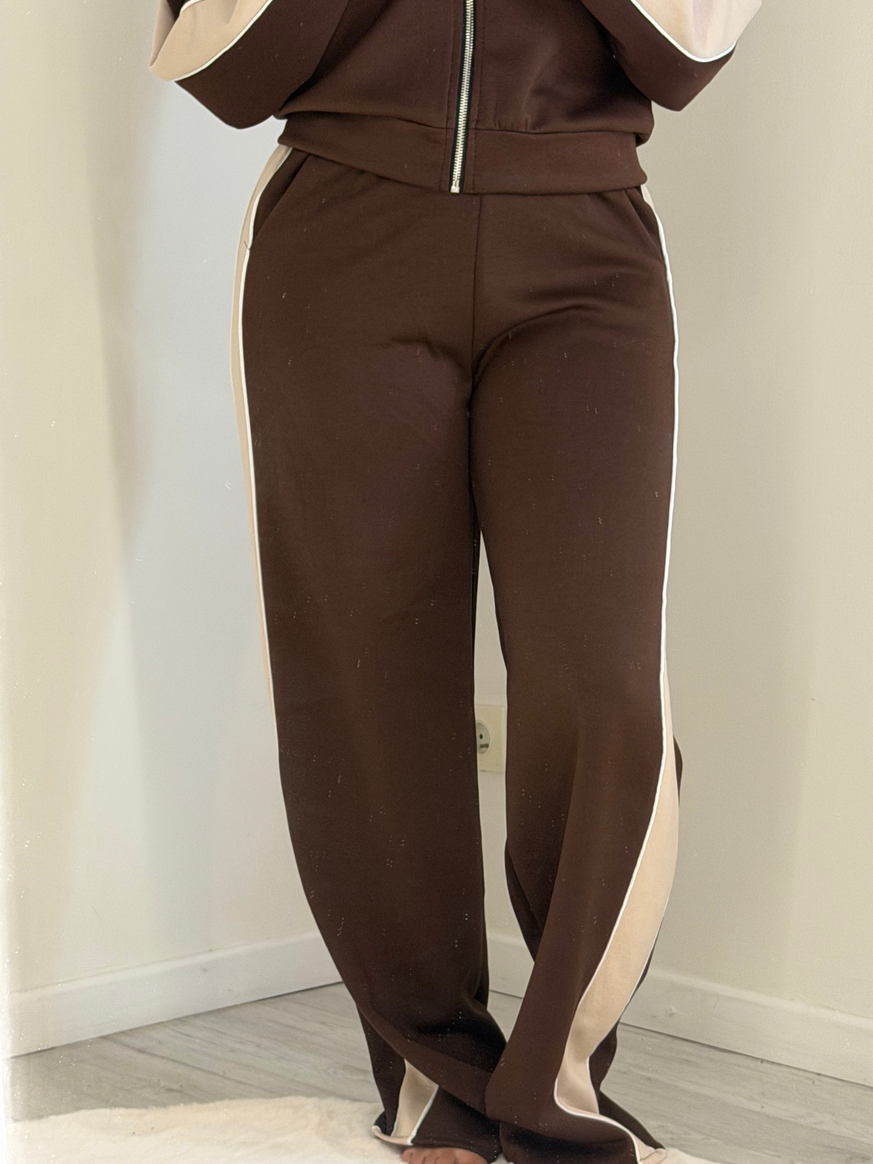 Ensemble marron veste zip bande beige