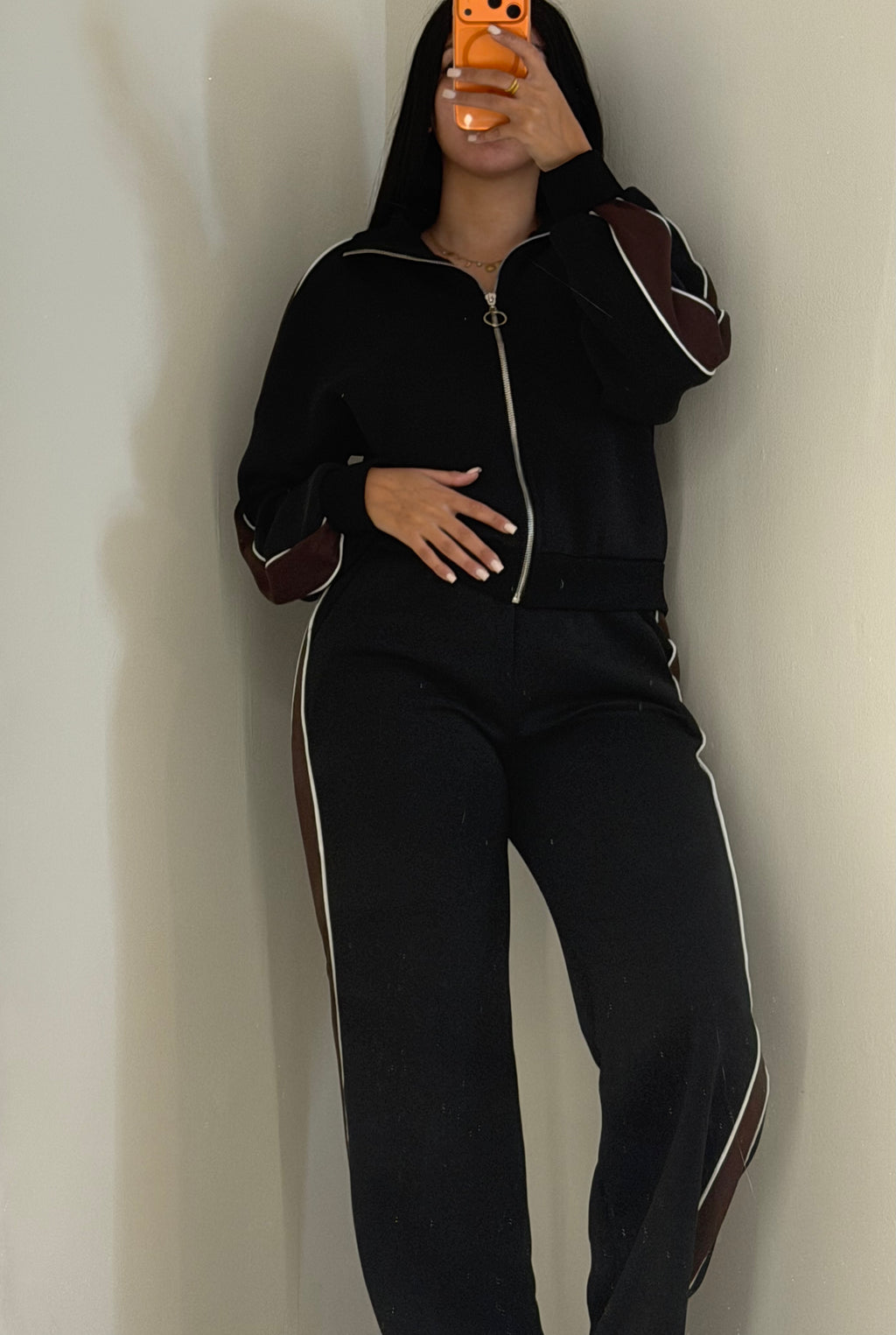 Ensemble noir veste zip bande marron