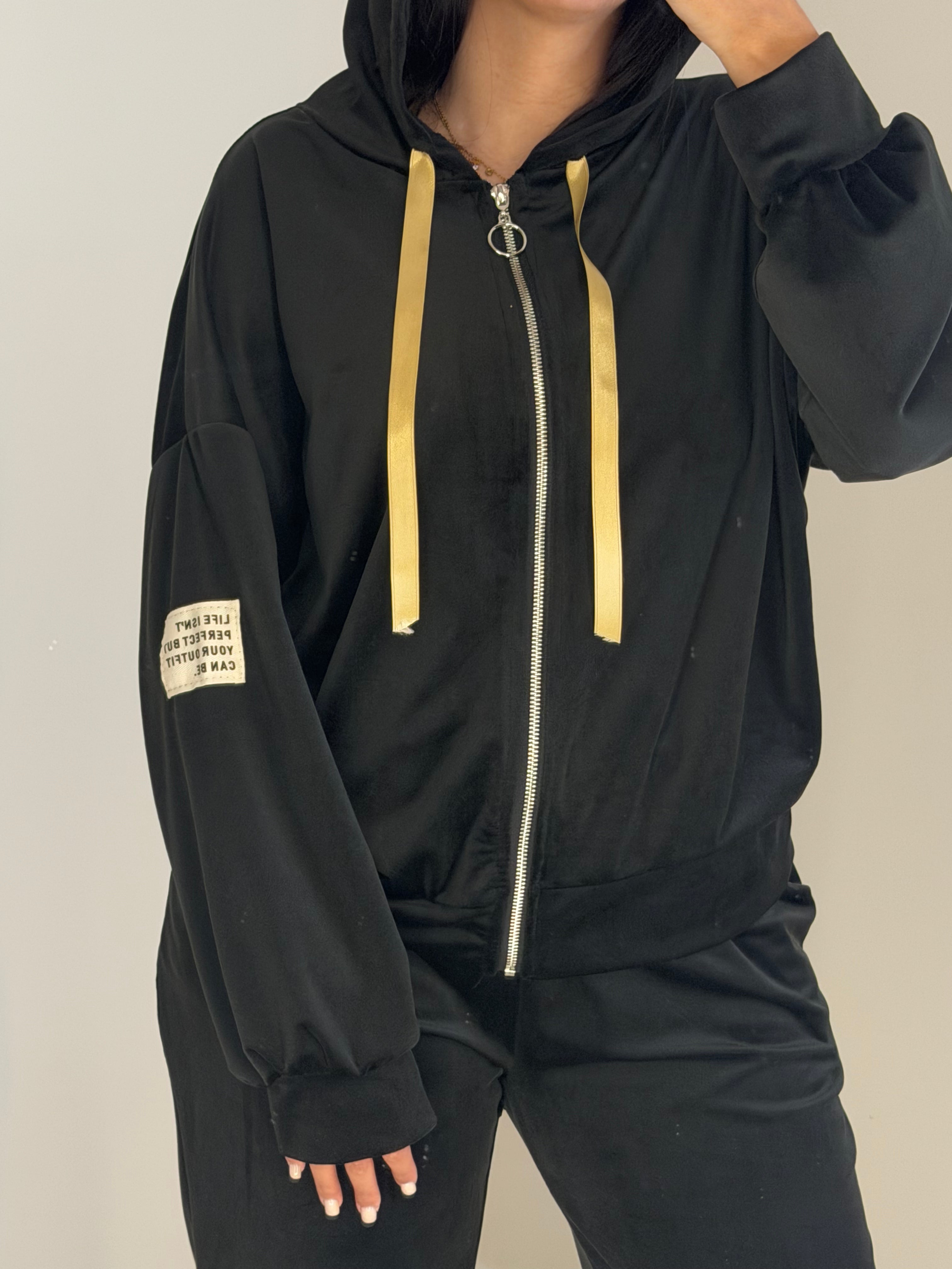 Ensemble noir veste zip avec capuche